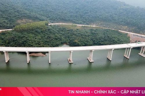Kì vĩ những cây cầu vượt núi, băng sông trên cao tốc Bắc – Nam qua Hà Tĩnh