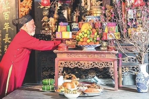 Mùa xuân dâng nén trầm hương