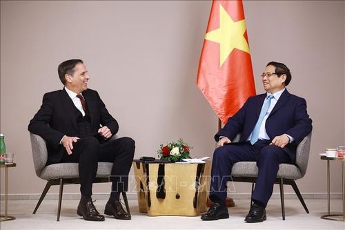 Thủ tướng Phạm Minh Chính làm việc với các tập đoàn hàng đầu của CH Séc