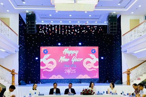Lãnh đạo Hệ thống Y tế GEM gặp mặt báo chí nhân dịp Xuân Ất Tỵ 2025