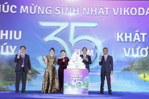 Kỷ niệm 35 năm thành lập Công ty Cổ phần nước khoáng Khánh Hòa