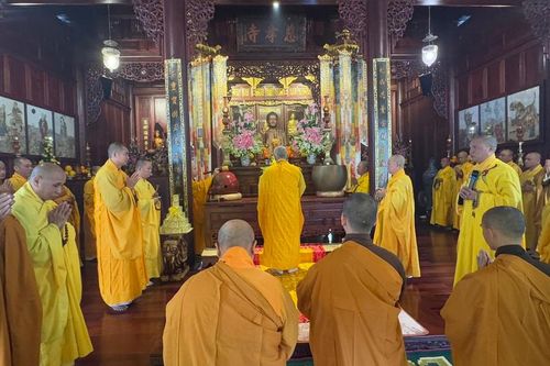 Huế: Tưởng niệm 3 năm ngày Thiền sư Thích Nhất Hạnh viên tịch tại tổ đình Từ Hiếu