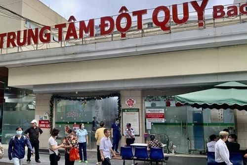 Đừng chủ quan với những cơn đau đầu ở người trẻ