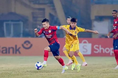 Công an Hà Nội bỏ lỡ cơ hội tiến vào top 3