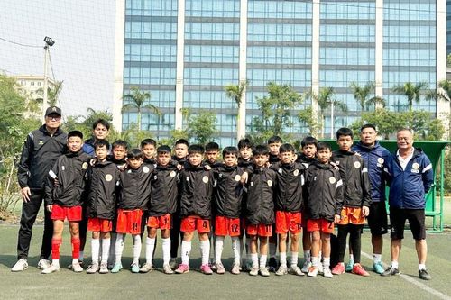 Công tác đào tạo bóng đá trẻ Hà Nội:Chờ thêm những 'cú hích'