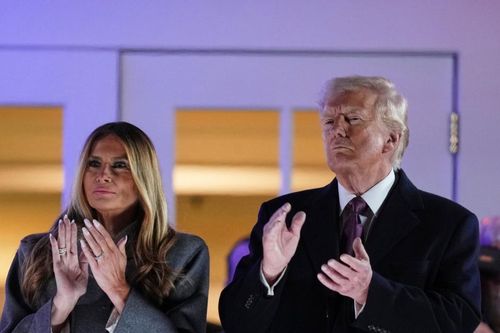 Ông Donald Trump trở lại Nhà Trắng