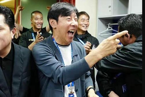 HLV Shin Tae-yong đóng phim hài