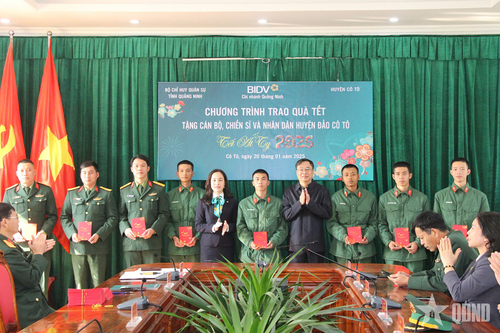 Ngân hàng BIDV chi nhánh Quảng Ninh phối hợp tặng quà Tết tại huyện Cô Tô