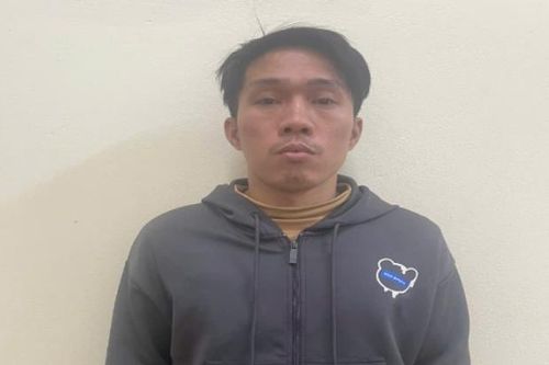 Hà Nội: Bắt kẻ trộm 10 đoạn dây cáp chống sét chung cư