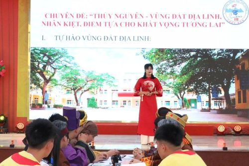 Học sinh Hải Phòng tìm hiểu về 'vùng đất địa linh, nhân kiệt'