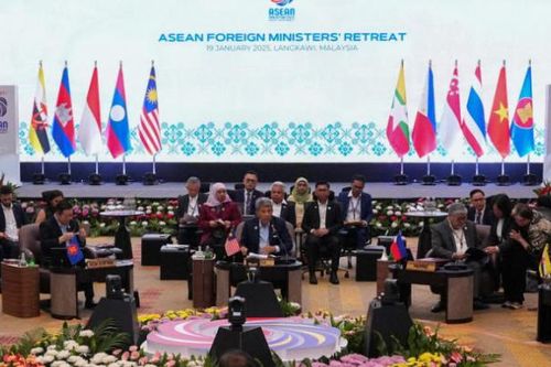 ASEAN kêu gọi Myanmar đối thoại và ngừng bắn ngay lập tức