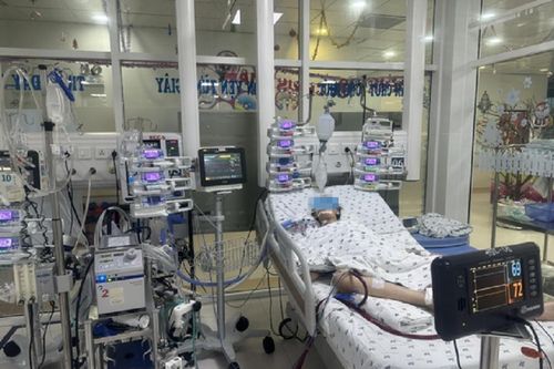 Sau một ngày sốt nhẹ, bé gái 'thập tử nhất sinh' vì căn bệnh thường gặp dịp Tết