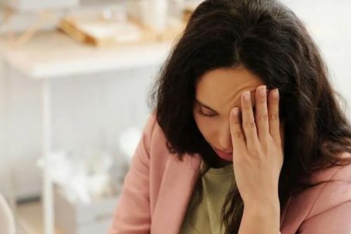 Nàng dâu sốc nặng trước yêu cầu sắm Tết của nhà chồng gia giáo