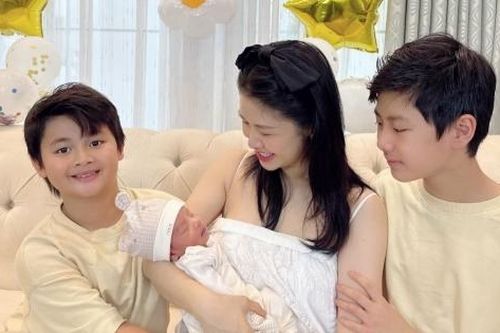 Vợ Đăng Khôi đưa lý lẽ, bác quan niệm 'tam nam bất phú, tứ nữ bất bần'