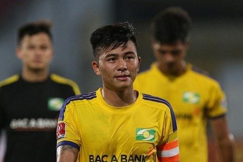 Cựu trung vệ Sông Lam Nghệ An và phận 'người thừa' ở xứ Thanh
