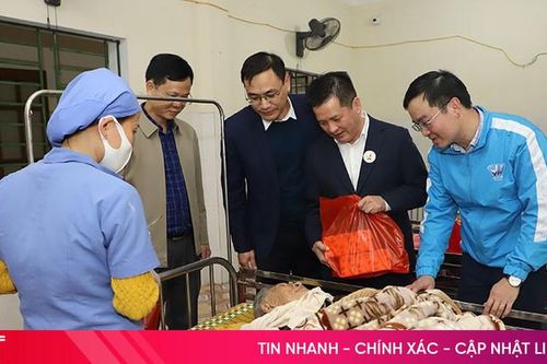 Xuân yêu thương tại Trung tâm Điều dưỡng người có công và Bảo trợ xã hội Hà Tĩnh
