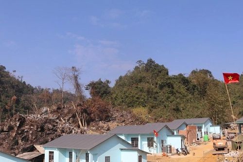 Cao Bằng: Nụ cười đã trở lại với những người dân xóm Lũng Lỳ
