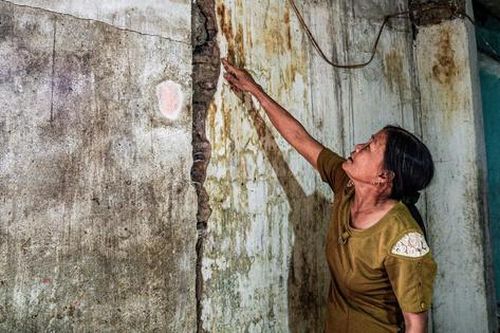 Hàng chục ngôi nhà nứt nẻ bên cao tốc Bắc – Nam sẽ được đền bù