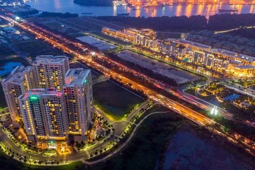 Quản trị quyết định thành công trung tâm tài chính