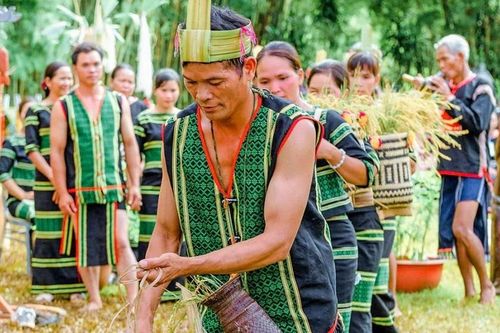 Nét đẹp trong lễ rước hồn lúa về kho