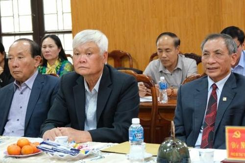 Lâm Hà: Gặp mặt nguyên lãnh đạo huyện qua các thời kỳ