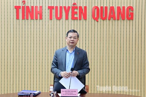 Chủ tịch UBND tỉnh Nguyễn Văn Sơn tiếp công dân huyện Sơn Dương và thành phố Tuyên Quang