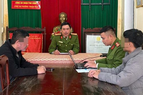 Nhanh chóng xác minh, làm rõ vụ tài xế vượt ẩu, hành hung người tại đường Lê Duẩn