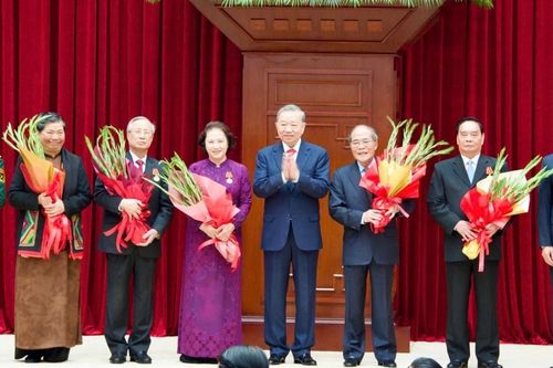 Tổng Bí thư: Phát huy cao độ tinh thần đoàn kết, chung sức, đồng lòng