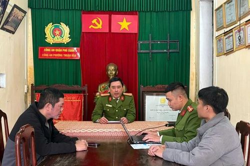 Thông tin mới nhất vụ tài xế ô tô vượt ẩu, đánh người ở Huế