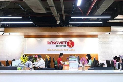 Công ty chứng khoán báo lỗ vì thị trường ảm đạm, doanh thu môi giới sụt giảm mạnh