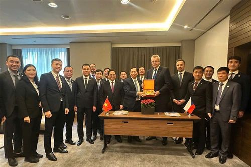 Câu lạc bộ bóng đá Công an Hà Nội ký kết Bản ghi nhớ hợp tác với Câu lạc bộ SK Slavia Praha