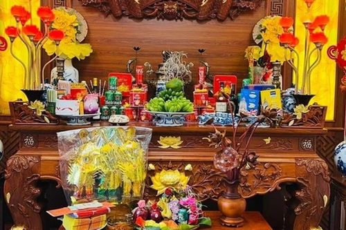 Gợi ý mâm lễ và văn khấn cúng ông Công ông Táo 2025