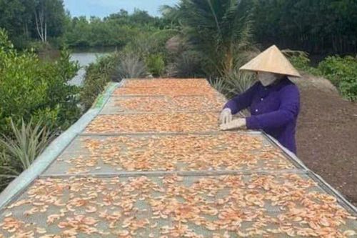 Cận Tết, nhiều thực phẩm ở miền Tây tăng giá đột biến