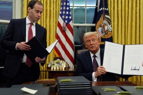 Ông Trump tới Nhà Trắng