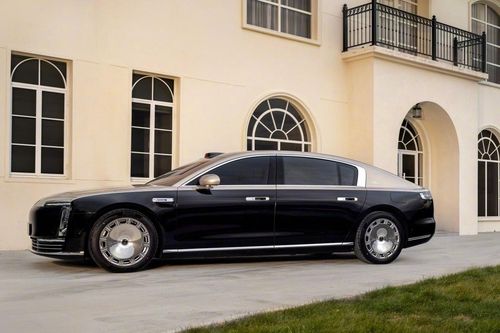 Chiếc sedan thuần điện lớn nhất tại Trung Quốc - chiều dài gần 5,5 m
