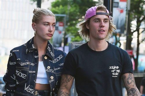 Justin Bieber gây hoang mang