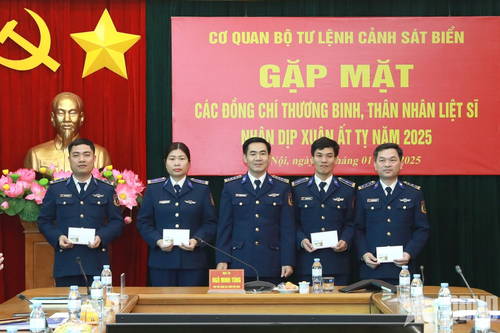 Bộ Tham mưu Cảnh sát biển gặp mặt thương binh, thân nhân liệt sĩ