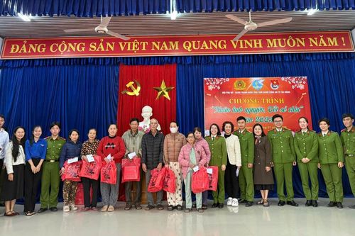 Chương trình 'Xuân tình nguyện, Tết sẻ chia' năm 2025