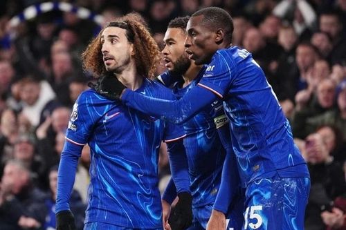 Chelsea chấm dứt chuỗi 5 trận không thắng để trở lại tốp 4