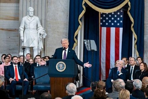 Điểm tin thế giới sáng 21/1: Ông Trump trở thành Tổng thống thứ 47 của nước Mỹ, Hàn Quốc cách chức 4 chỉ huy cấp cao, EU kiện Trung Quốc