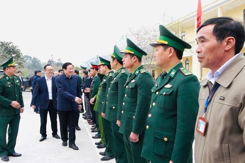 Trưởng Ban Nội chính Trung ương Phan Đình Trạc thăm, chúc Tết tại Hà Giang