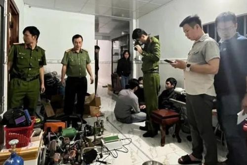 Xóa sổ 'công xưởng' chế tạo trái phép vũ khí ở Phú Yên