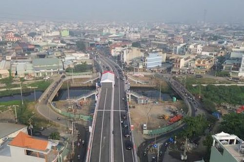 Thông xe cầu gần 500 tỷ, giải tỏa ùn tắc cửa ngõ phía Tây TPHCM