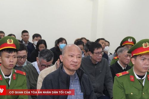 Cựu Chủ tịch UBND tỉnh Bình Thuận lĩnh 6 năm tù