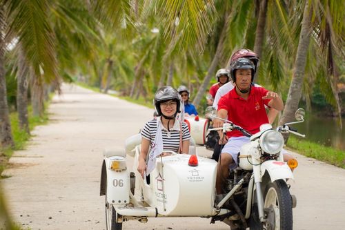 'Bỏ túi' 5 điểm đến ở miền Trung vui quên lối về dịp tết Ất Tỵ 2025
