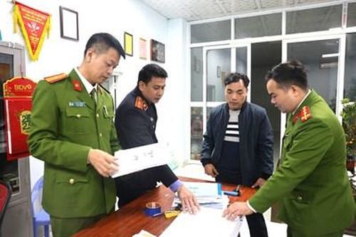 Bắt tạm giam nguyên cán bộ Trung tâm Nước sạch và Vệ sinh môi trường nông thôn Bắc Giang