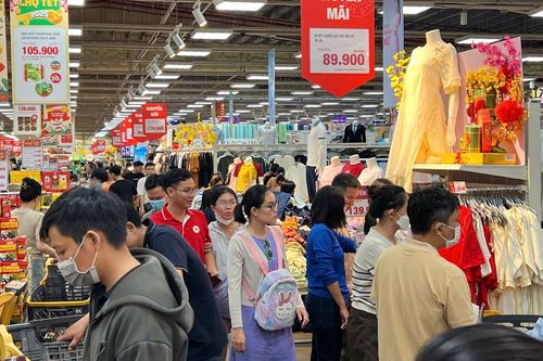 TP Hồ Chí Minh: Sức mua hàng Tết tại siêu thị, chợ truyền thống tăng 20 - 30%