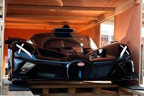 Siêu phẩm triệu đô Bugatti Bolide thứ hai lộ diện