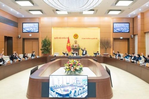 Công bố các nghị quyết của Ủy ban Thường vụ Quốc hội về nhân sự