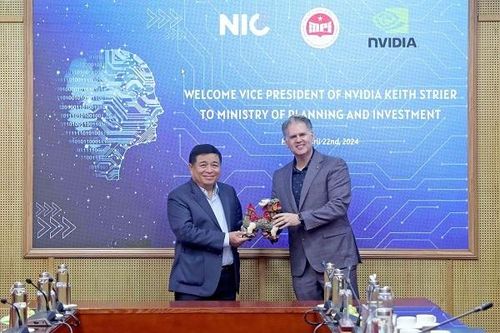 Dấu ấn 2024: Thúc đẩy hợp tác với nhiều tập đoàn công nghệ hàng đầu thế giới